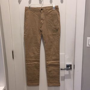 Used Uniqlo Stretch 29W Khaki Chinos